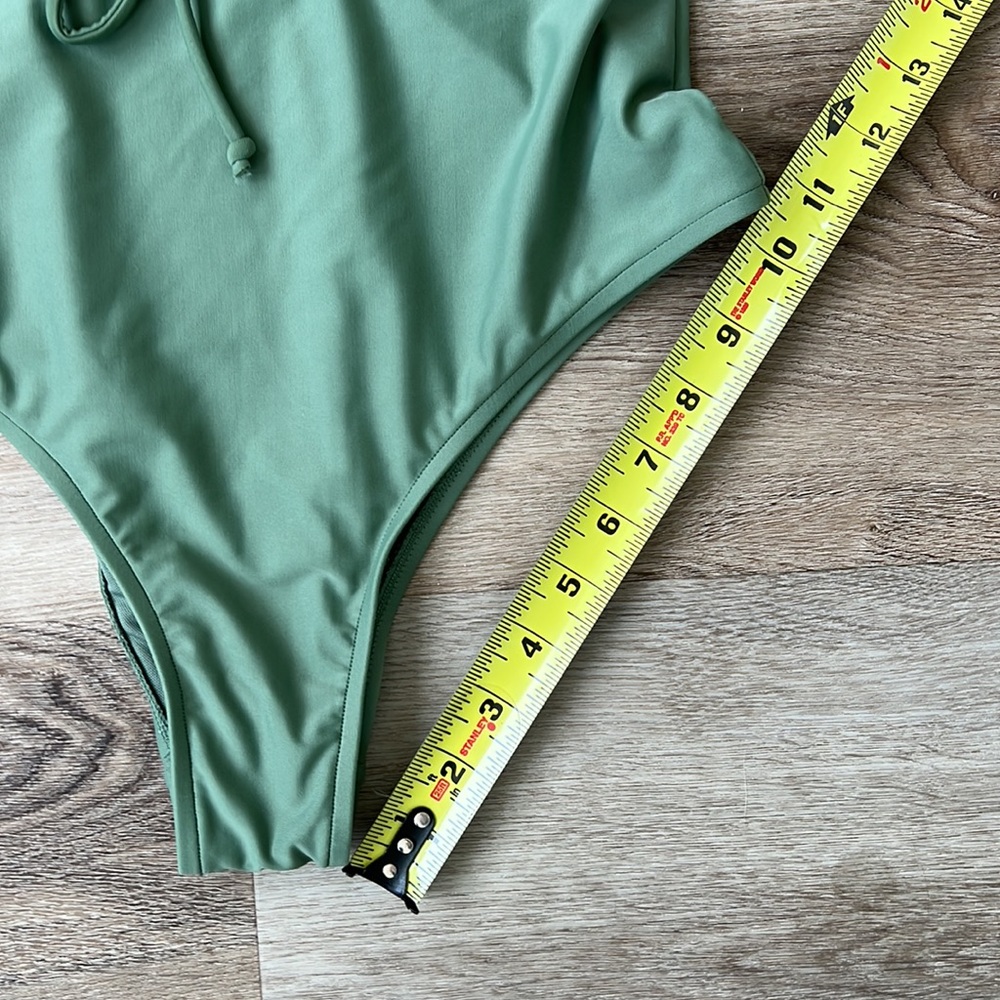 Body glove Pam one piece, new with tags - Picture 5 of 17